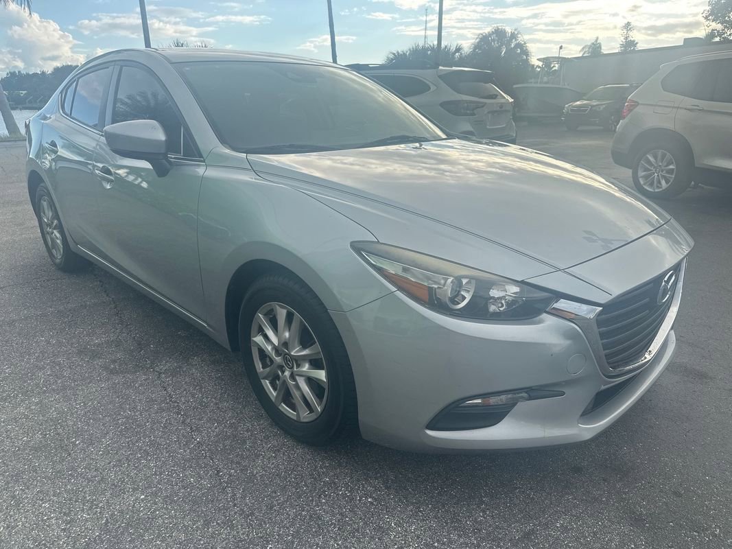 Used 2018 MAZDA MAZDA3 Sport w/ Preferred Equipment Package image 8