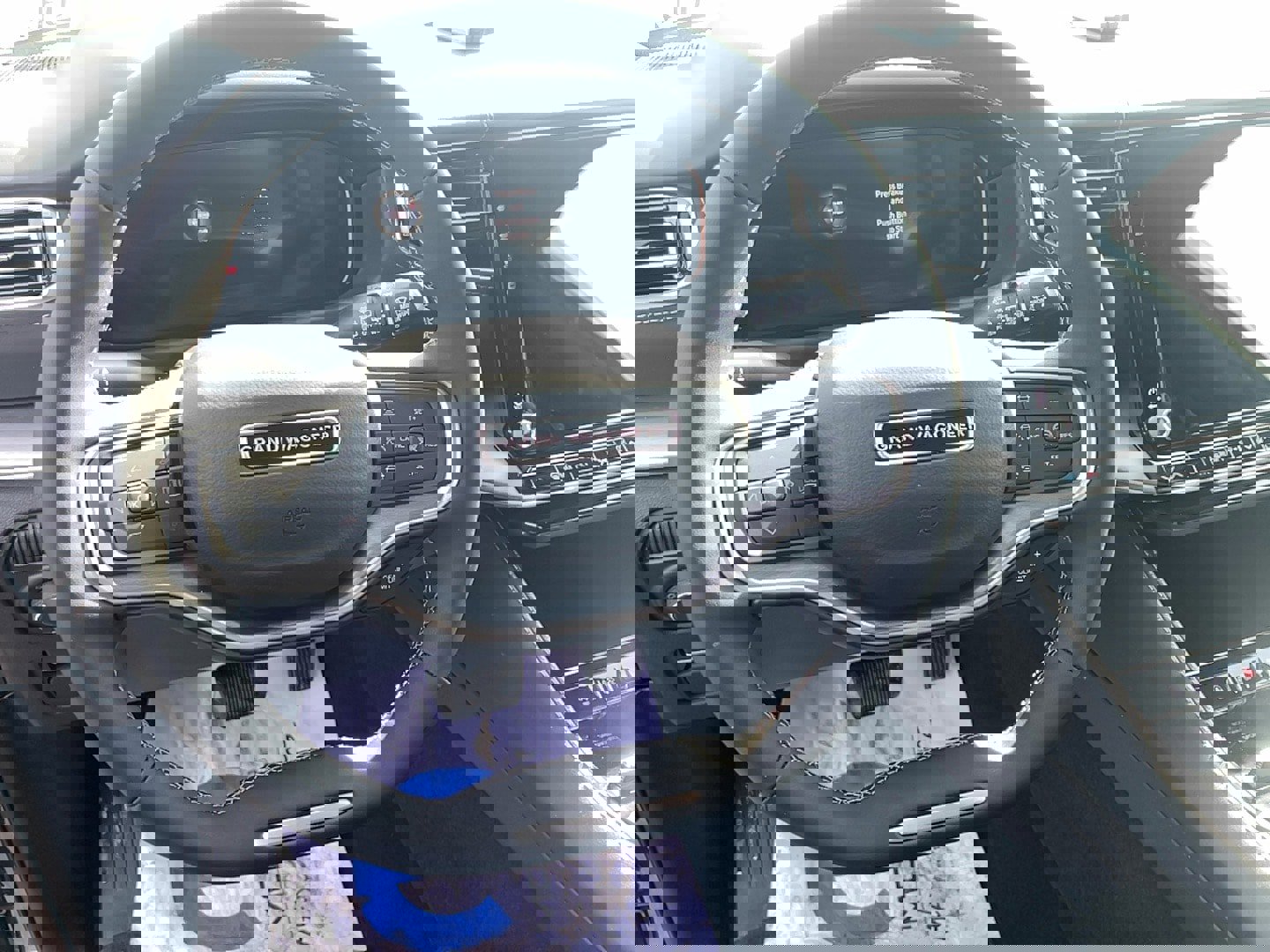 New 2026 Jeep Grand Wagoneer Limited image 12