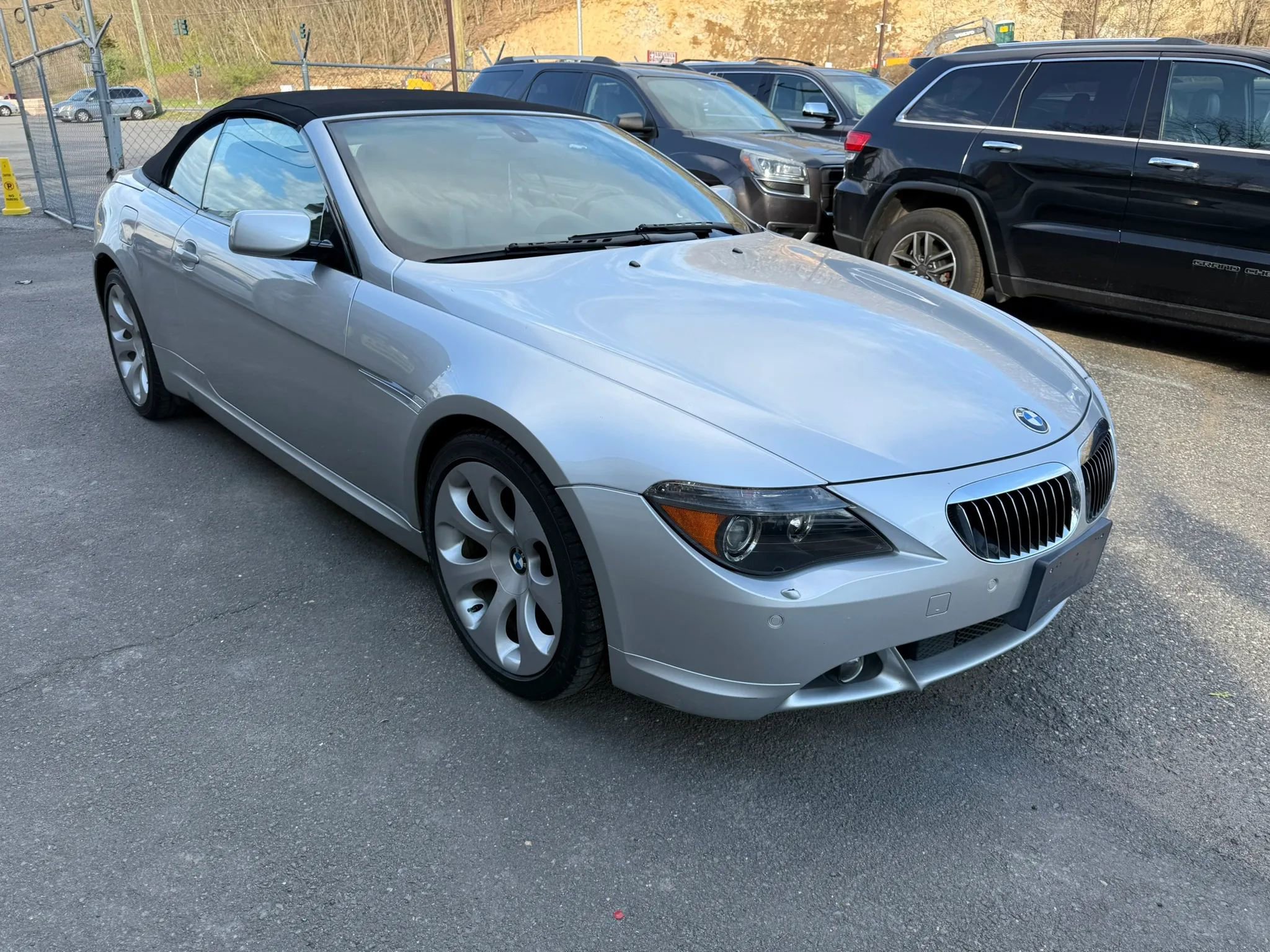 Used 2005 BMW 645Ci Convertible RWD image 2