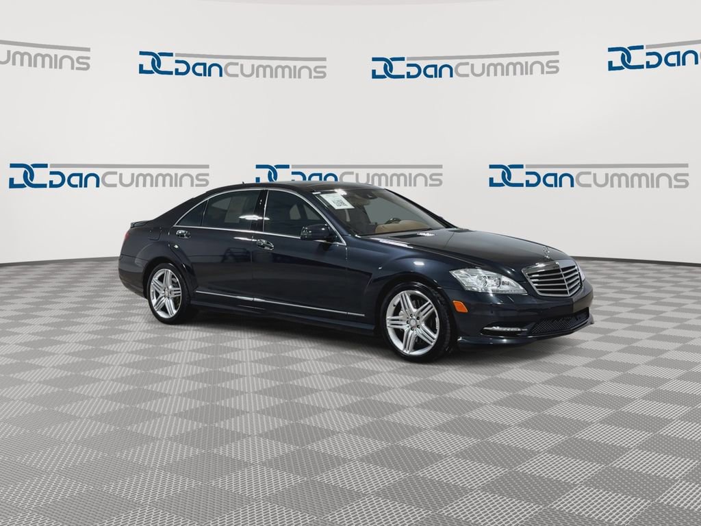Used 2013 Mercedes-Benz S 550 4MATIC image 2