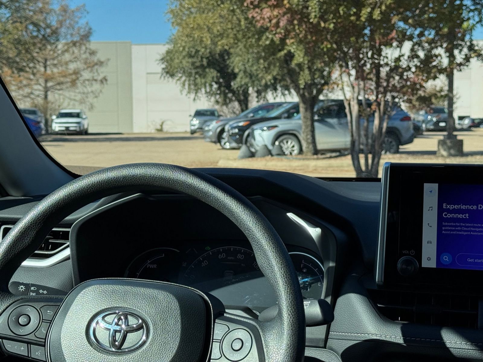 Used 2025 Toyota RAV4 LE image 34