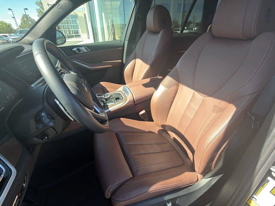 Used 2020 BMW X5 xDrive40i w/ Premium Package AWD/4WD image 12