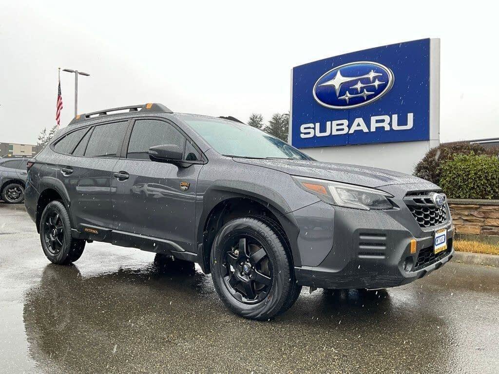 Used 2022 Subaru Outback Wilderness image 2