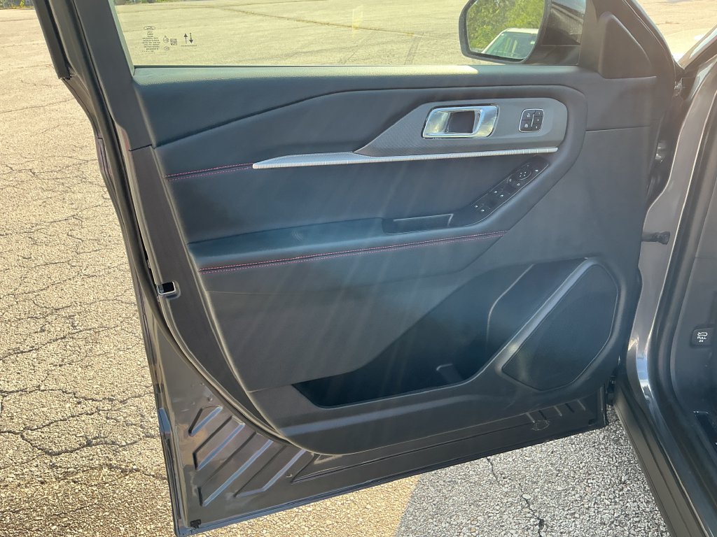 New 2027 Ford Explorer ST AWD/4WD image 29