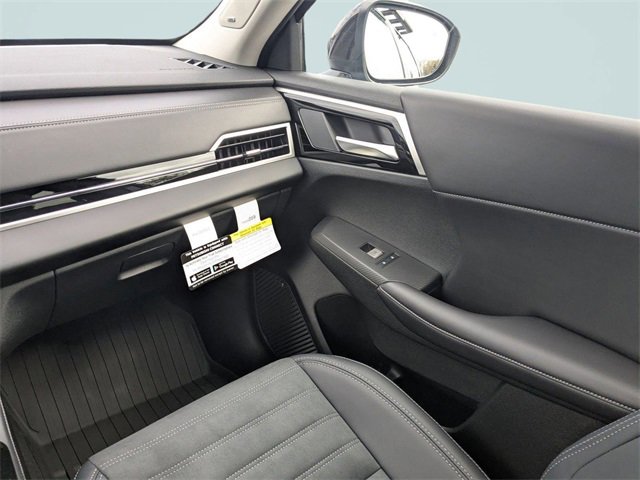 New 2026 Mitsubishi Outlander Trail Edition image 16