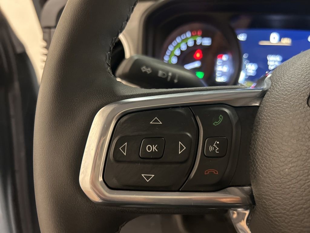 Used 2025 Jeep Wrangler Unlimited Sahara image 21