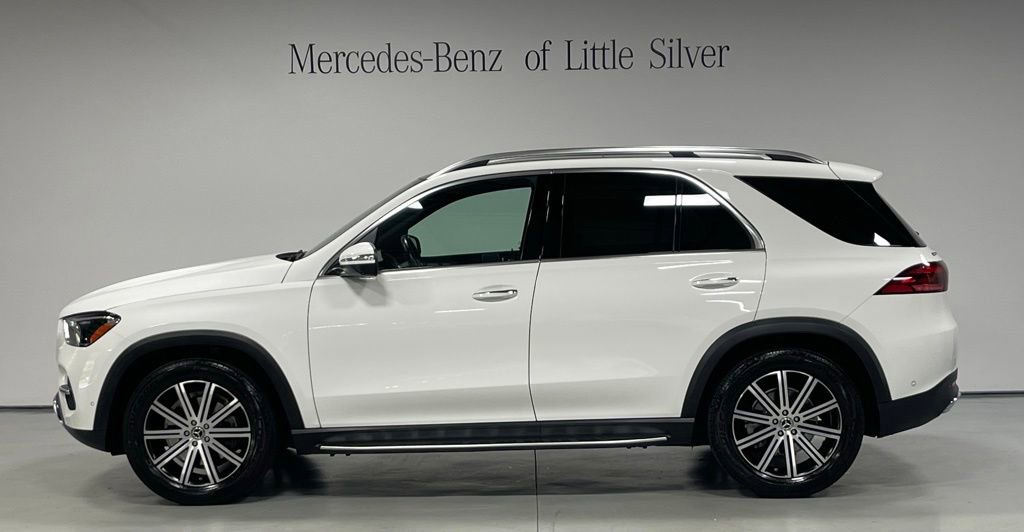 Used 2024 Mercedes-Benz GLE 350 4MATIC image 2