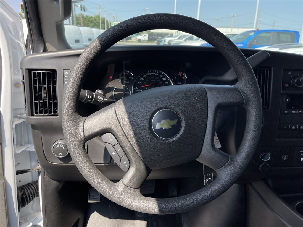 New 2025 Chevrolet Express 3500 Extended w/ Driver Convenience Package image 9