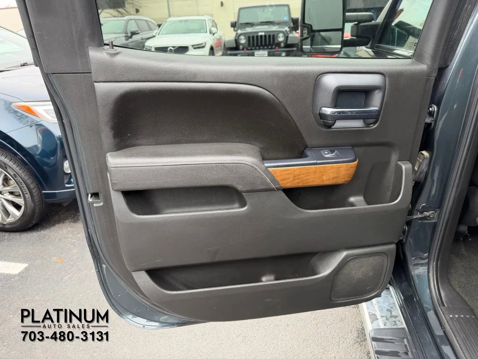 Used 2017 Chevrolet Silverado 1500 LTZ w/ Max Trailering Package image 16