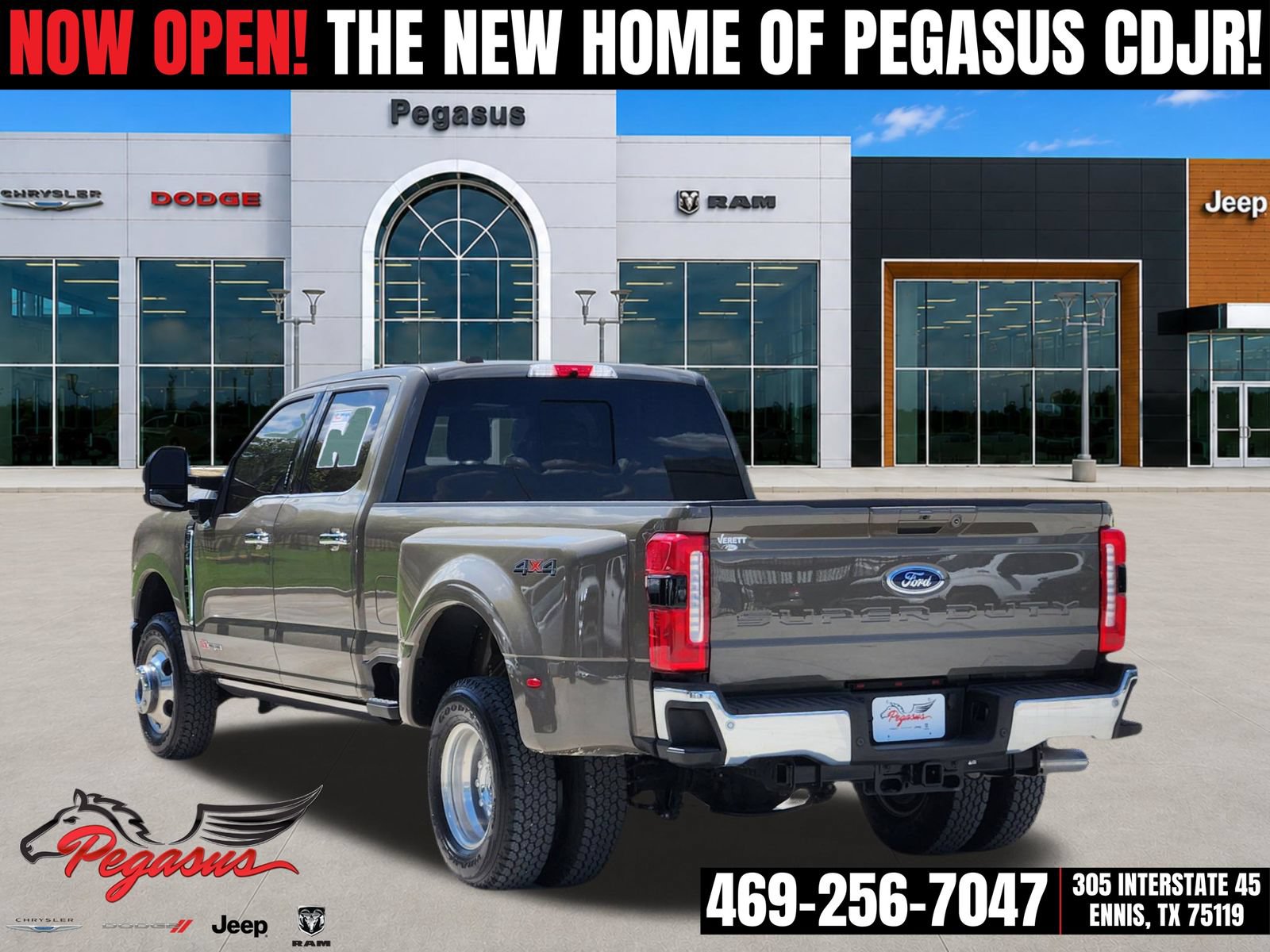 Used 2026 Ford F350 Lariat w/ Lariat Ultimate Package AWD/4WD image 4