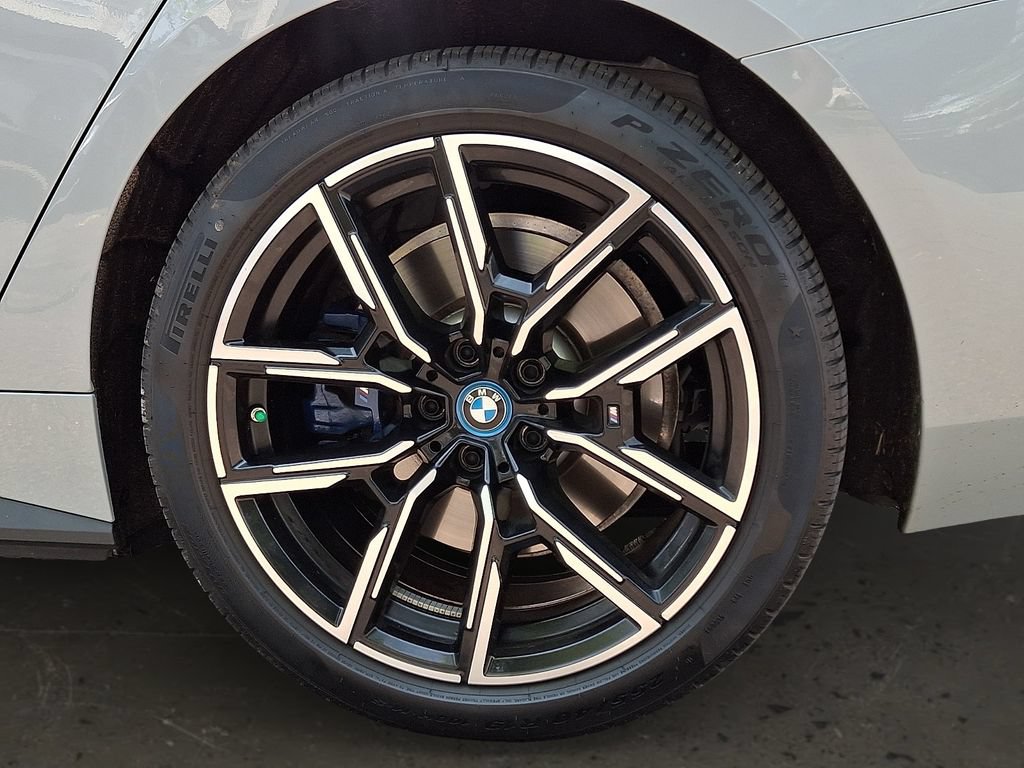 Used 2023 BMW i4 M50 AWD/4WD image 8