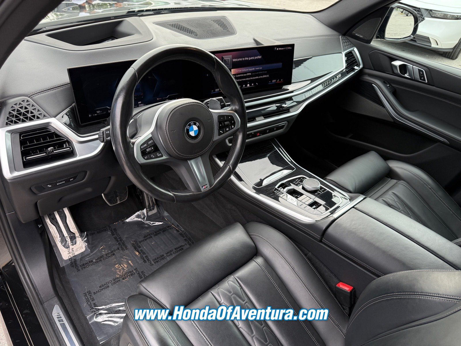 Used 2024 BMW X5 sDrive40i w/ M Sport Package RWD image 23