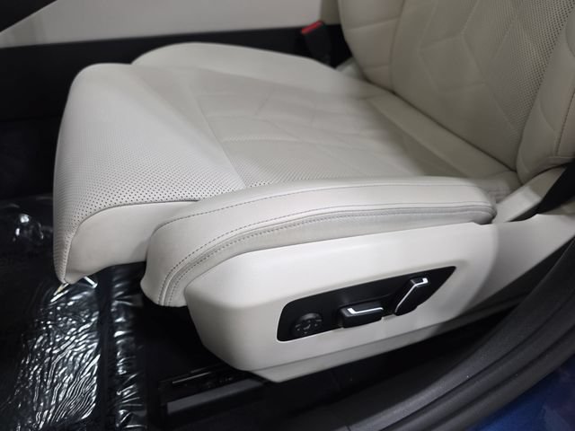 Certified 2024 BMW i5 M60 w/ Premium Package AWD/4WD image 26