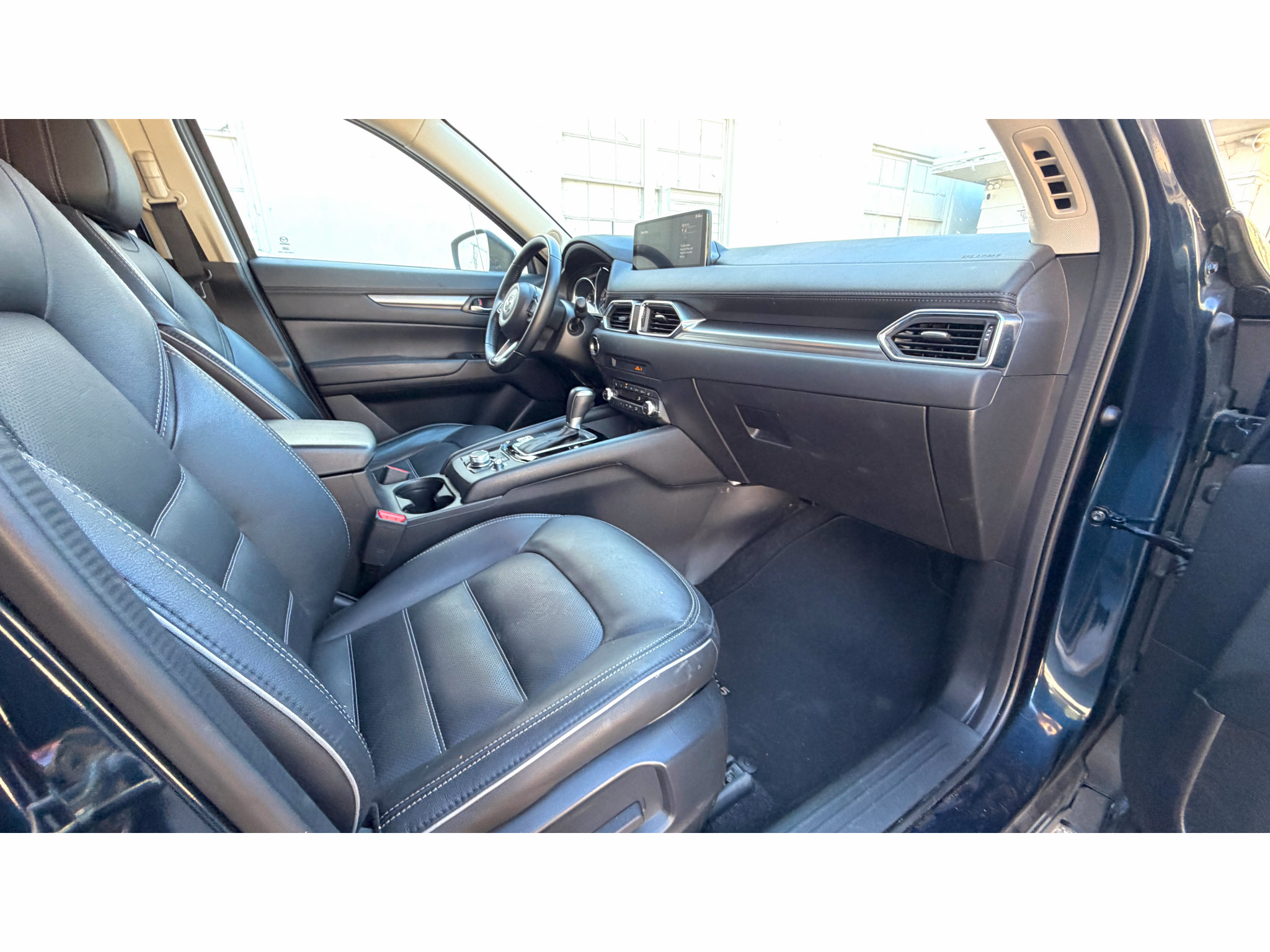 Used 2025 MAZDA CX-5 AWD 2.5 S w/ Preferred Package image 9