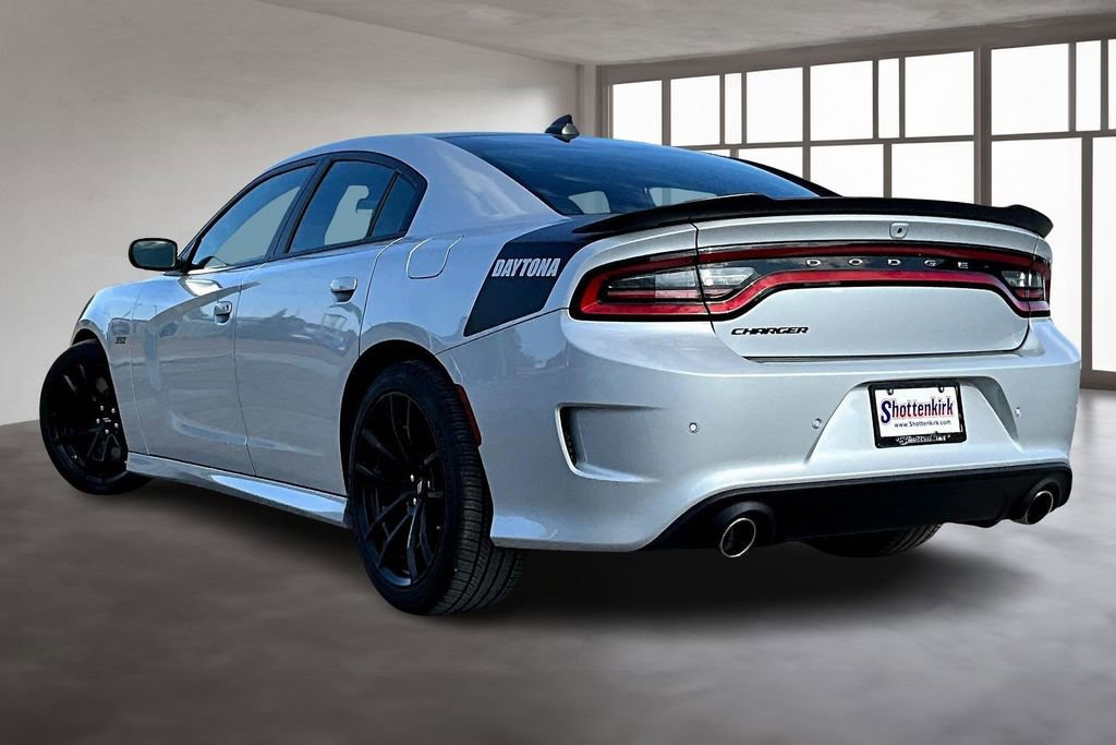 Used 2022 Dodge Charger Scat Pack w/ Daytona Edition Group image 4