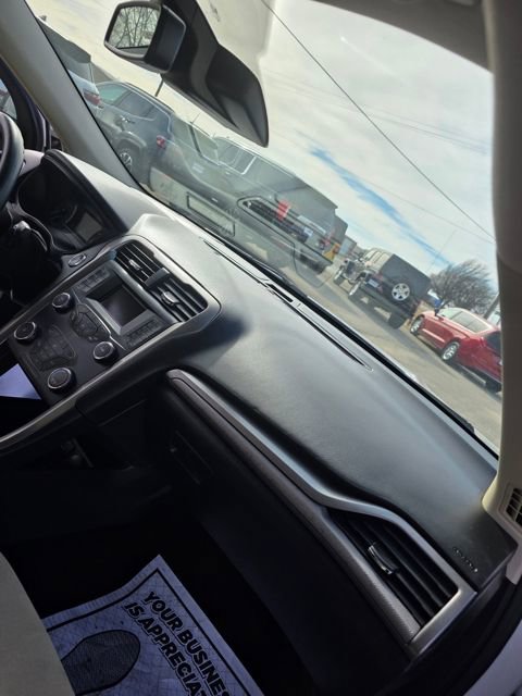 Used 2019 Ford Fusion S image 16