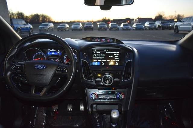 Used 2016 Ford Focus RS image 34