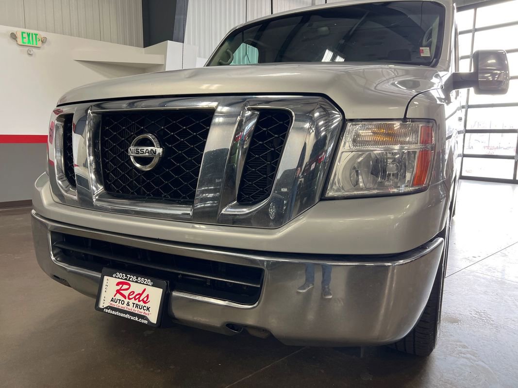 Used 2017 Nissan NV 3500 SV image 20