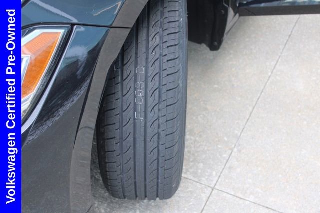 Used 2024 Volkswagen Jetta S image 11