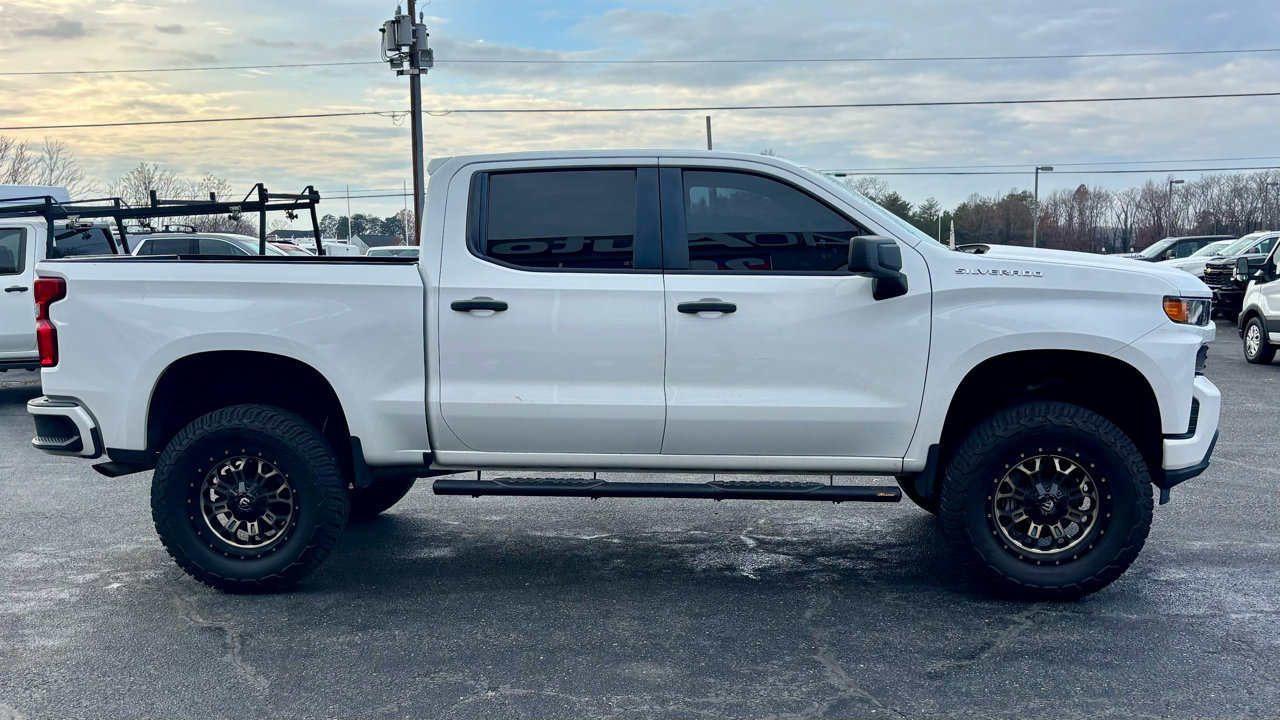 Used 2021 Chevrolet Silverado 1500 Custom w/ Safety Confidence Package image 5