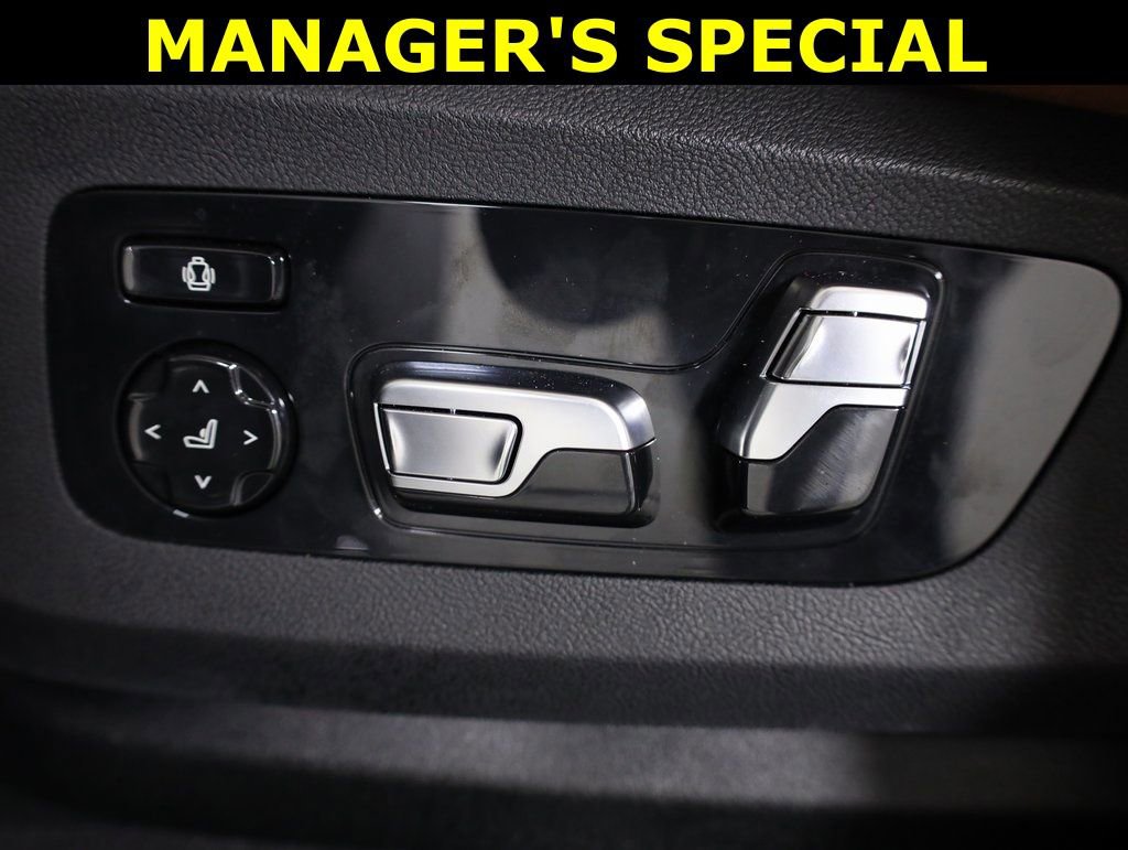 Used 2026 BMW X7 M60i AWD/4WD image 36