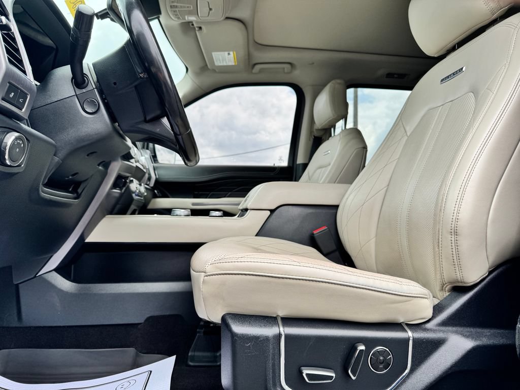 Used 2020 Ford Expedition Platinum AWD/4WD image 21