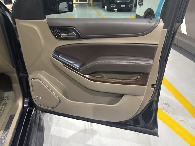 Used 2017 Chevrolet Tahoe LT w/ Luxury Package image 29
