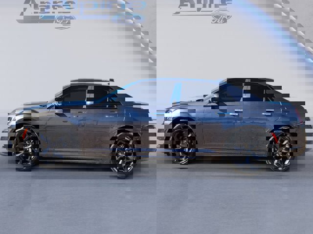 Used 2022 Chrysler 300 Touring L image 2