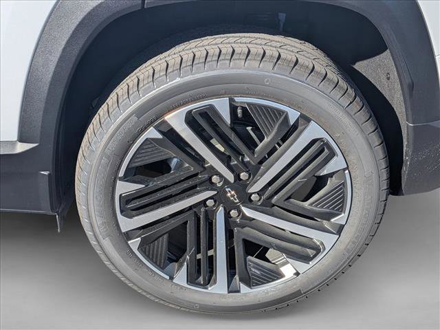 Used 2026 Chevrolet Equinox RS w/ Convenience Package III image 10