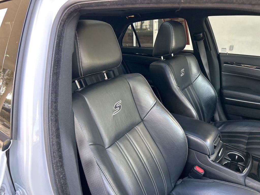 Used 2023 Chrysler 300 S image 19