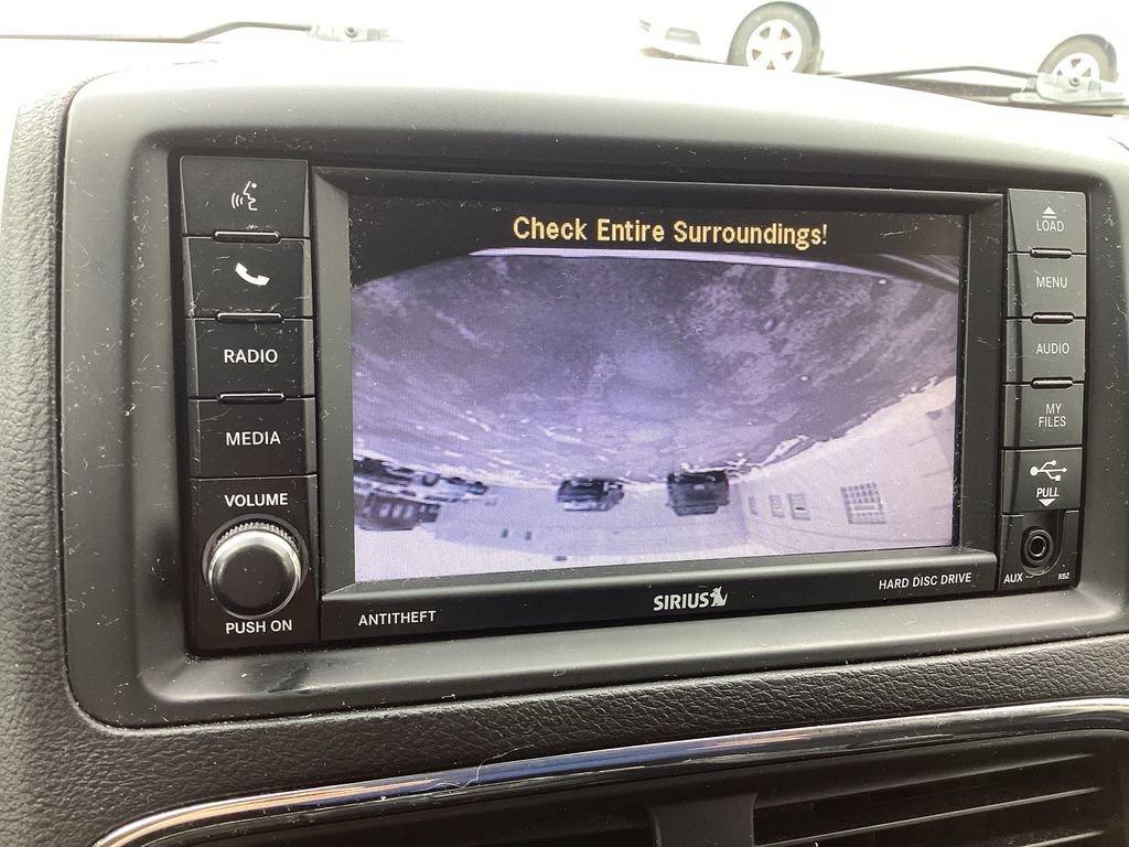 Used 2019 Dodge Grand Caravan SE w/ UConnect Hands-Free Group image 31