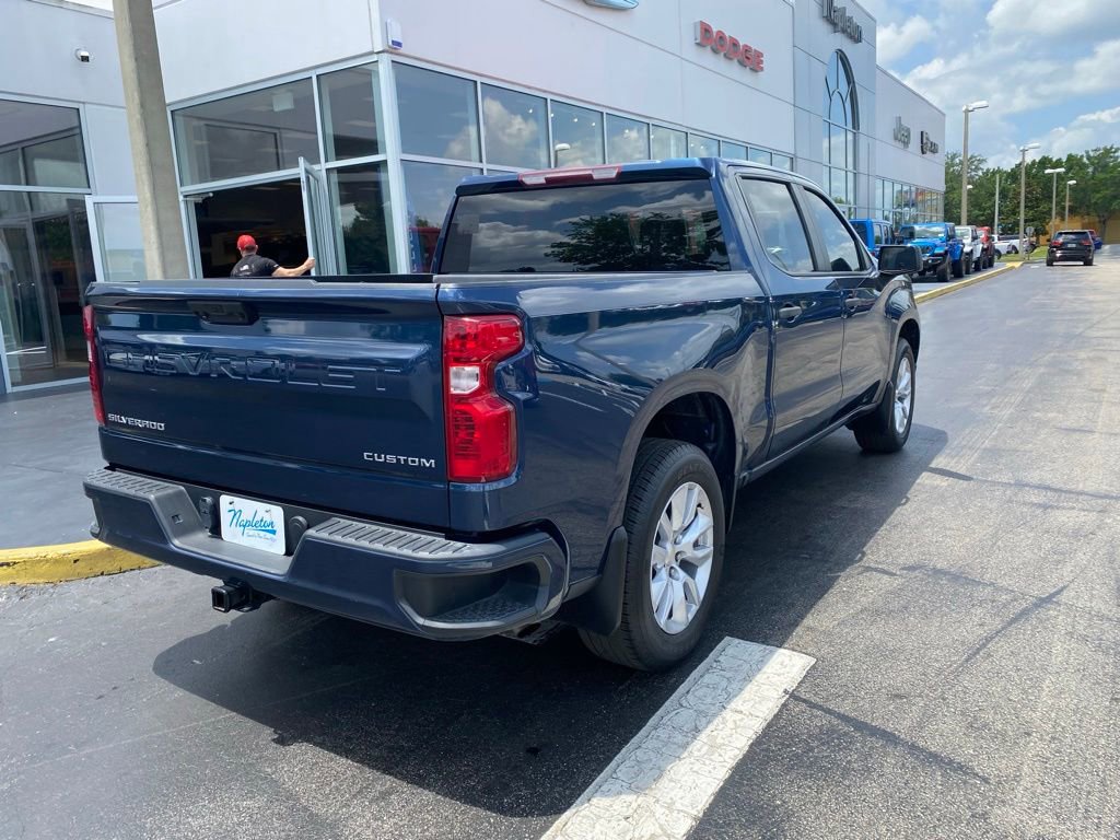 Used 2022 Chevrolet Silverado 1500 Custom RWD image 9