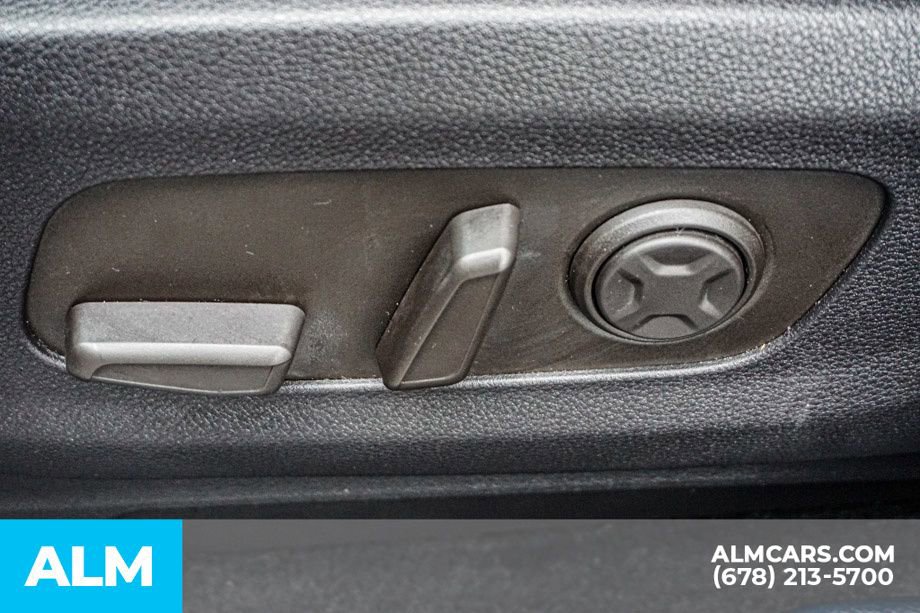 Used 2025 Kia Carnival SX Prestige image 58