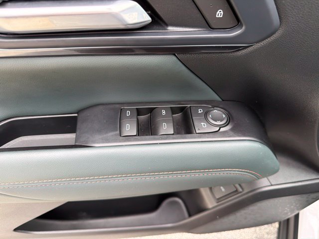Used 2026 GMC Terrain AT4 AWD/4WD image 14