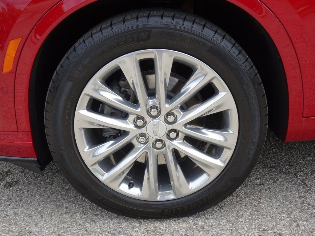 Used 2024 Cadillac XT6 Premium Luxury w/ Technology Package AWD/4WD image 28