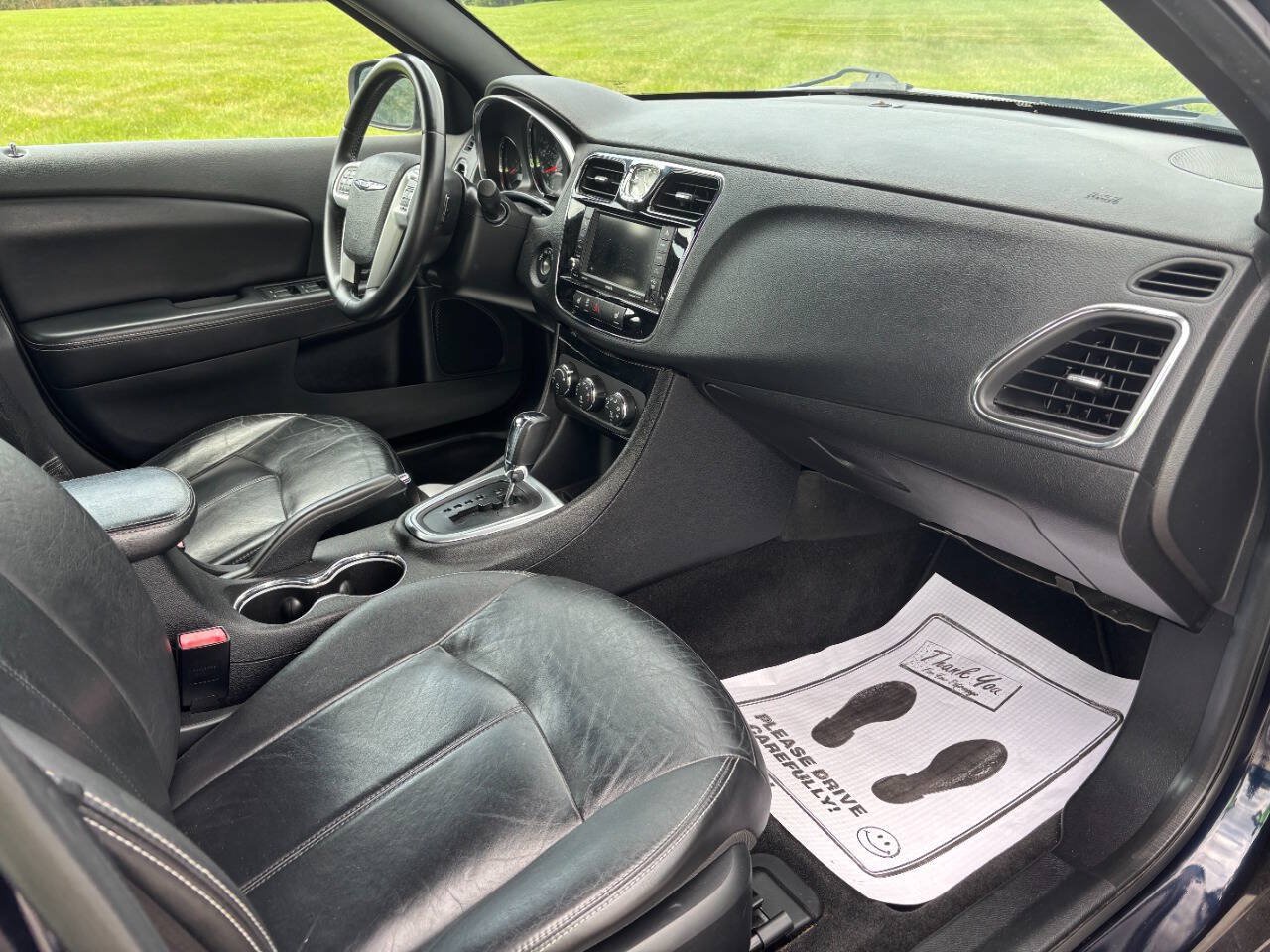 Used 2012 Chrysler 200 Limited FWD image 8