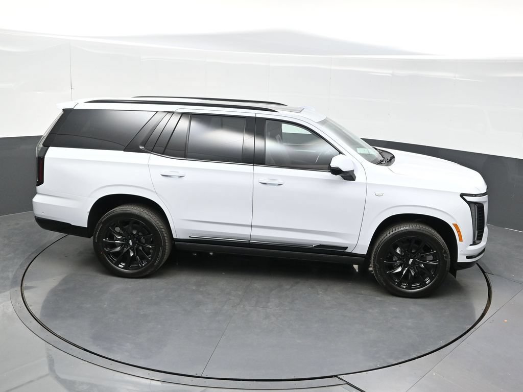 New 2026 Cadillac Escalade Sport w/ LPO, ONYX Package AWD/4WD image 39