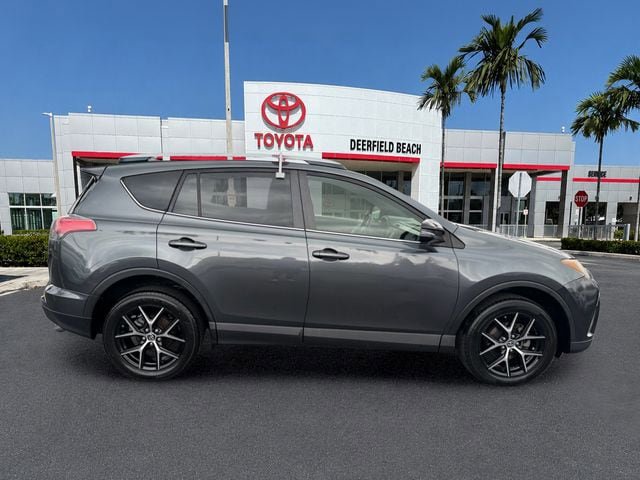 Used 2016 Toyota RAV4 SE FWD image 8