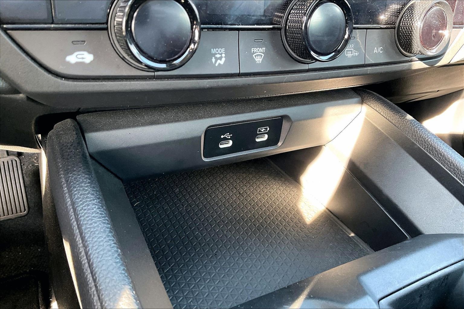 Used 2023 Honda Accord EX image 23