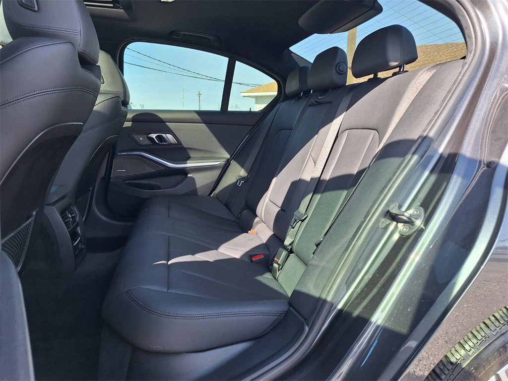 Used 2020 BMW 330i Sedan w/ Driving Assistance Package image 12