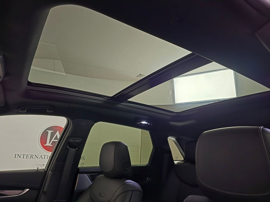 Used 2023 Cadillac XT5 Premium Luxury image 18