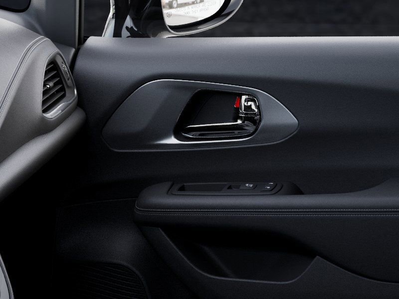 New 2026 Chrysler Pacifica Select image 25