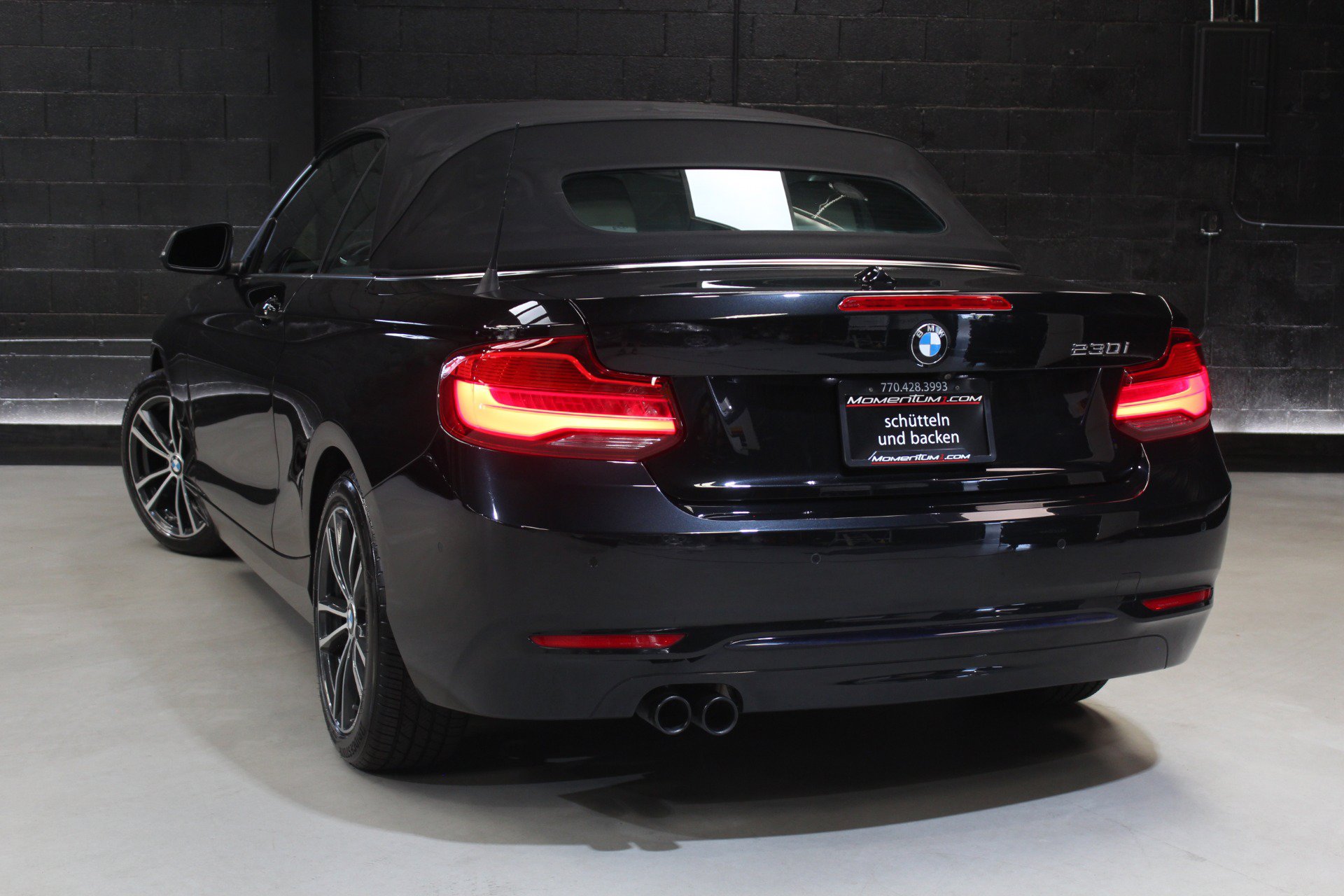 Used 2018 BMW 230i Convertible RWD image 11