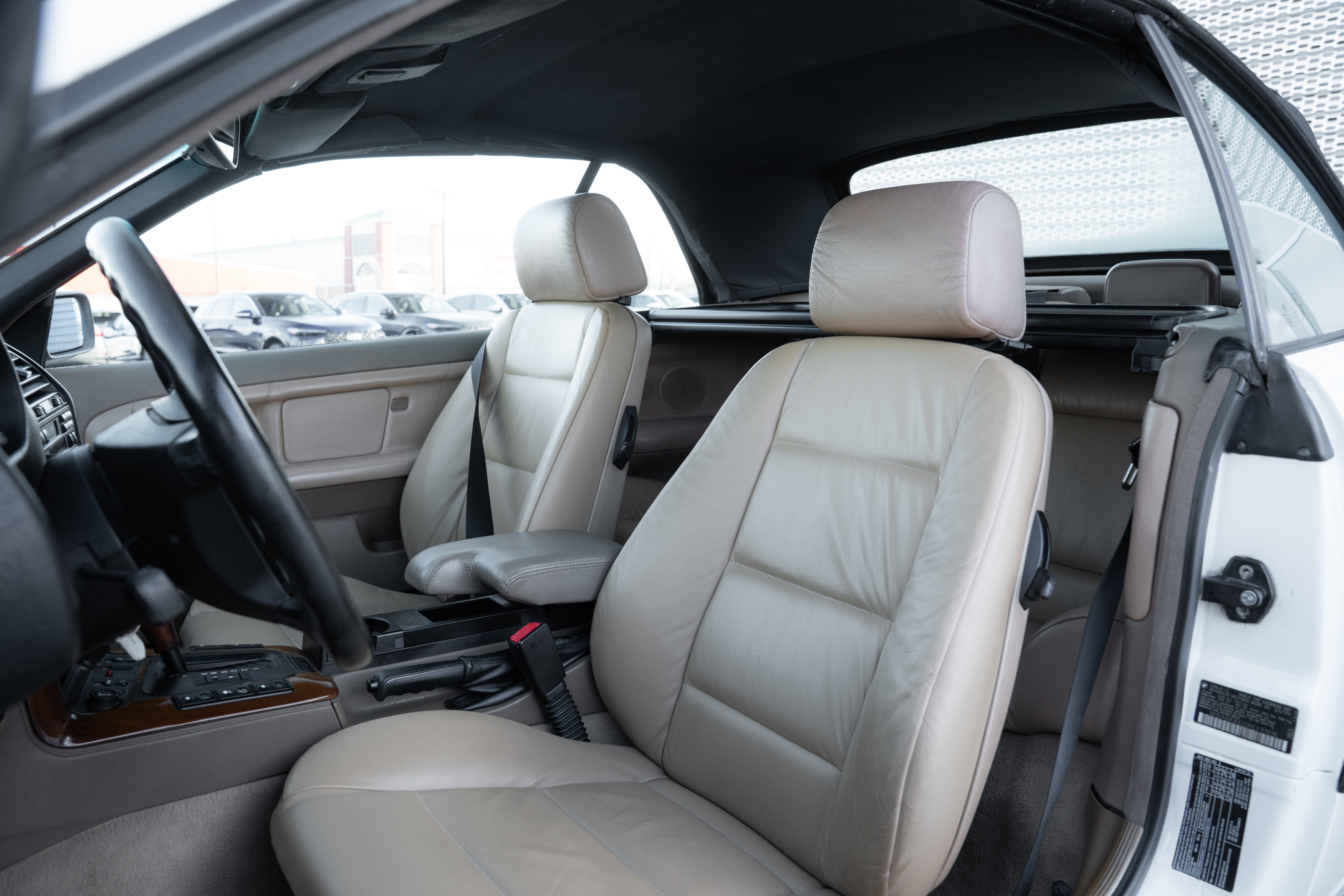 Used 1999 BMW 328i Convertible image 15