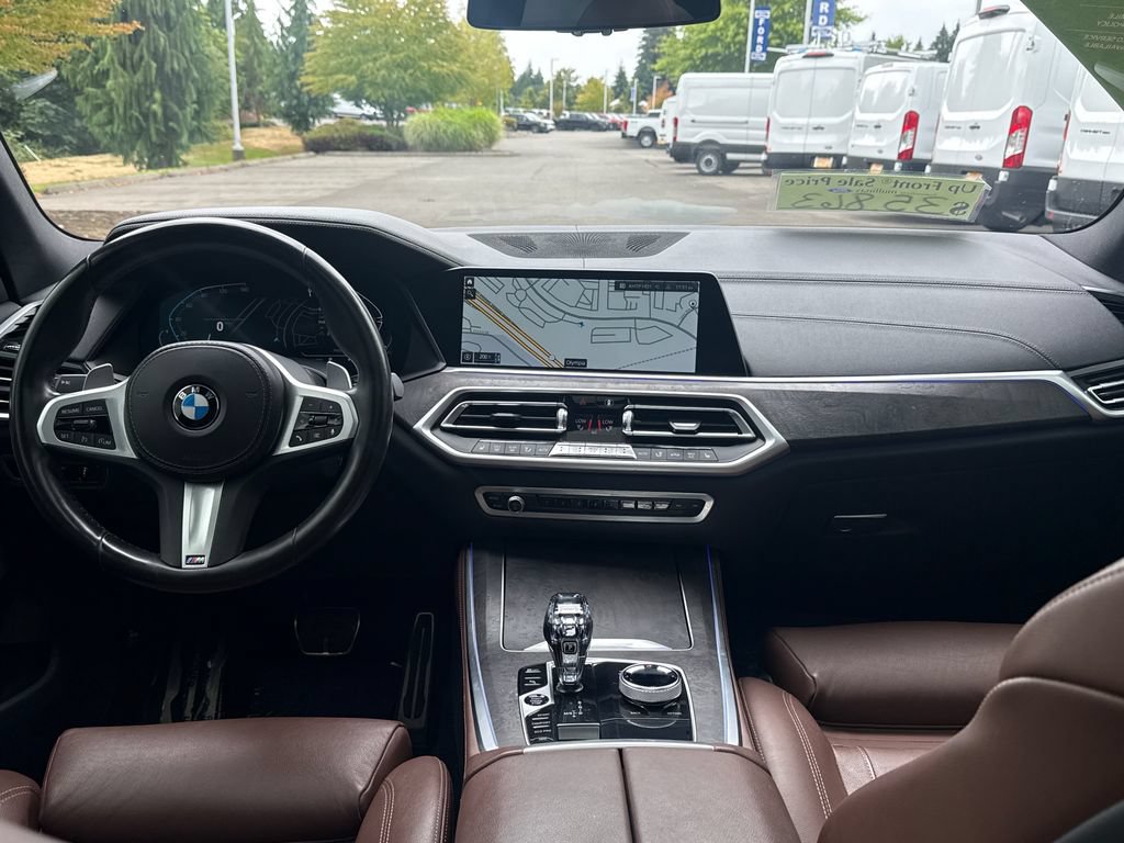 Used 2022 BMW X5 xDrive40i w/ M Sport Package AWD/4WD image 5