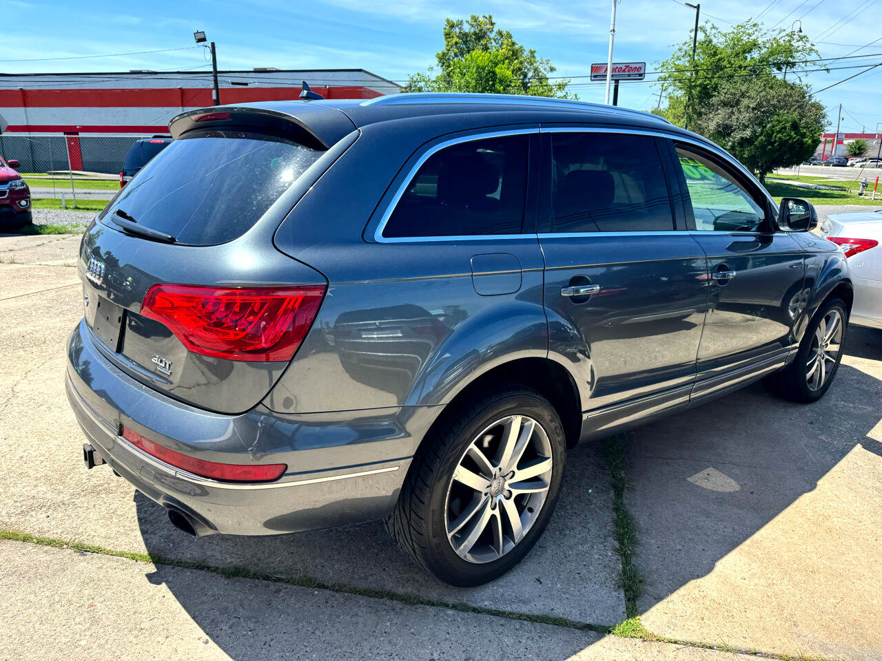 Used 2015 Audi Q7 3.0T Premium Plus w/ Premium Plus Package image 4