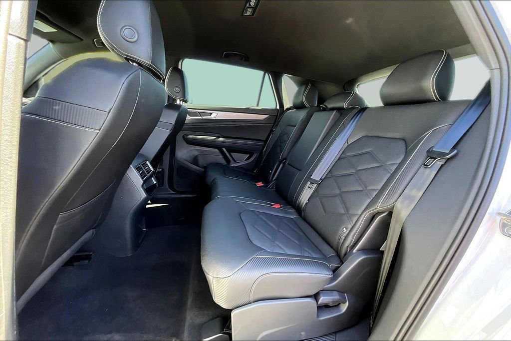 New 2026 Volkswagen Atlas Cross Sport SE image 21
