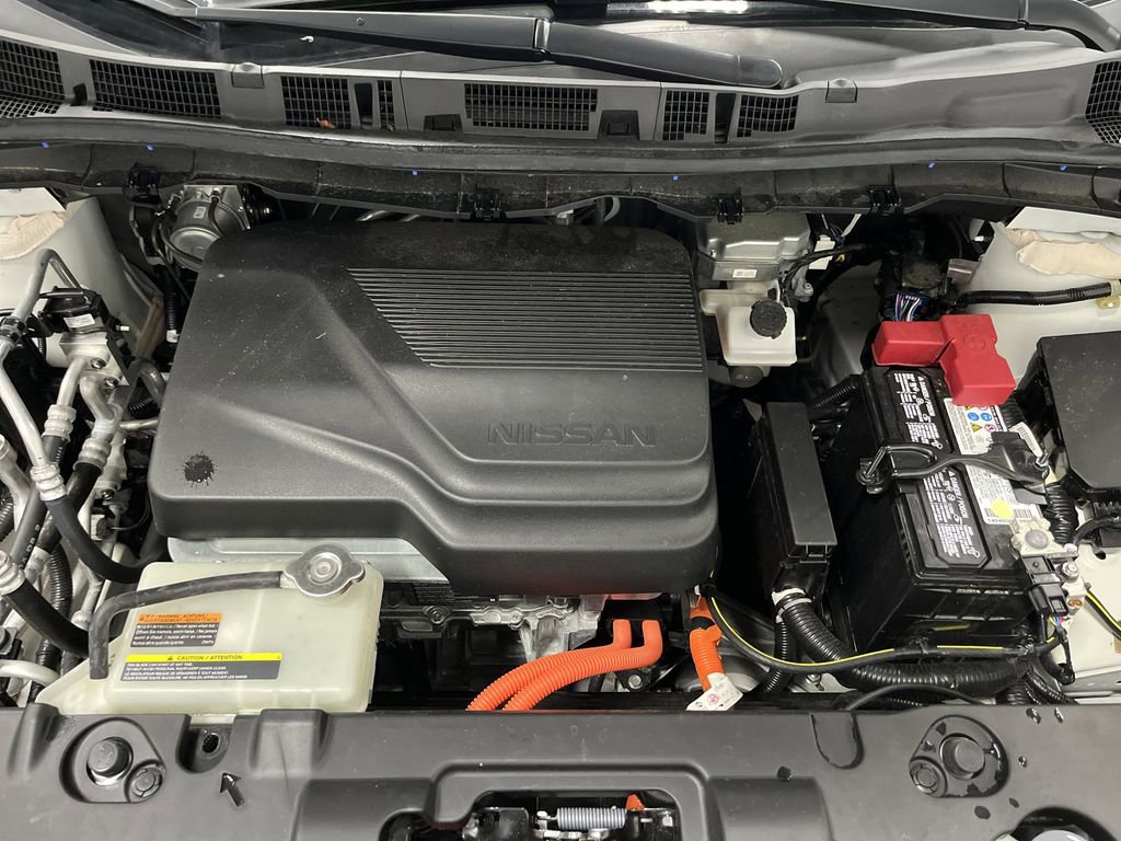 Used 2025 Nissan Leaf SV Plus image 35