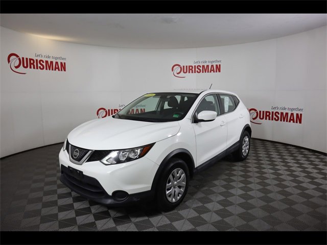 Used 2018 Nissan Rogue Sport S image 3