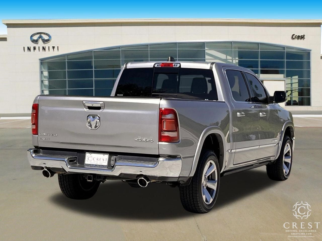 Used 2022 RAM 1500 Limited AWD/4WD image 3
